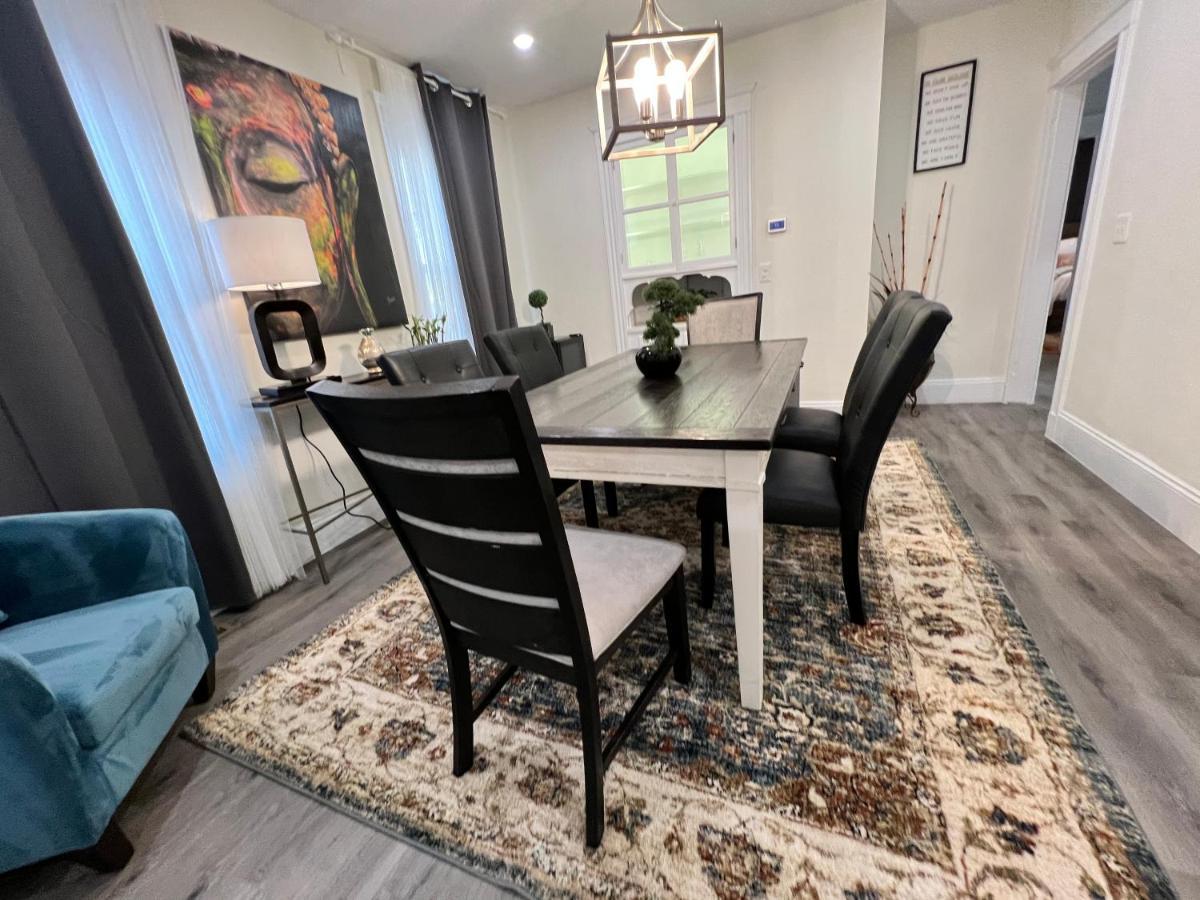 Roslindale Village Condos Бостон Экстерьер фото