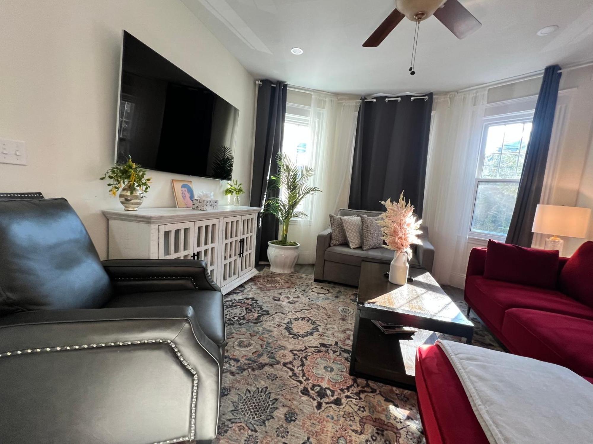 Roslindale Village Condos Бостон Экстерьер фото