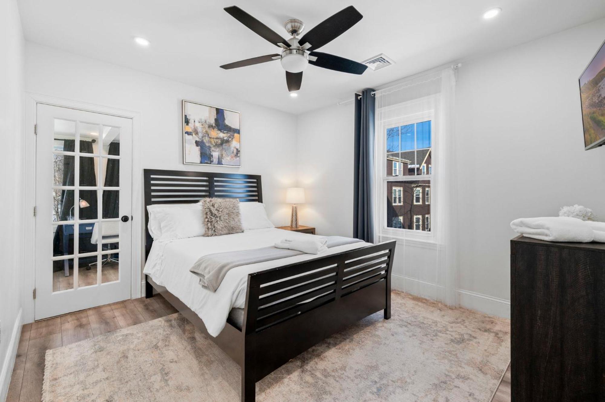 Roslindale Village Condos Бостон Экстерьер фото