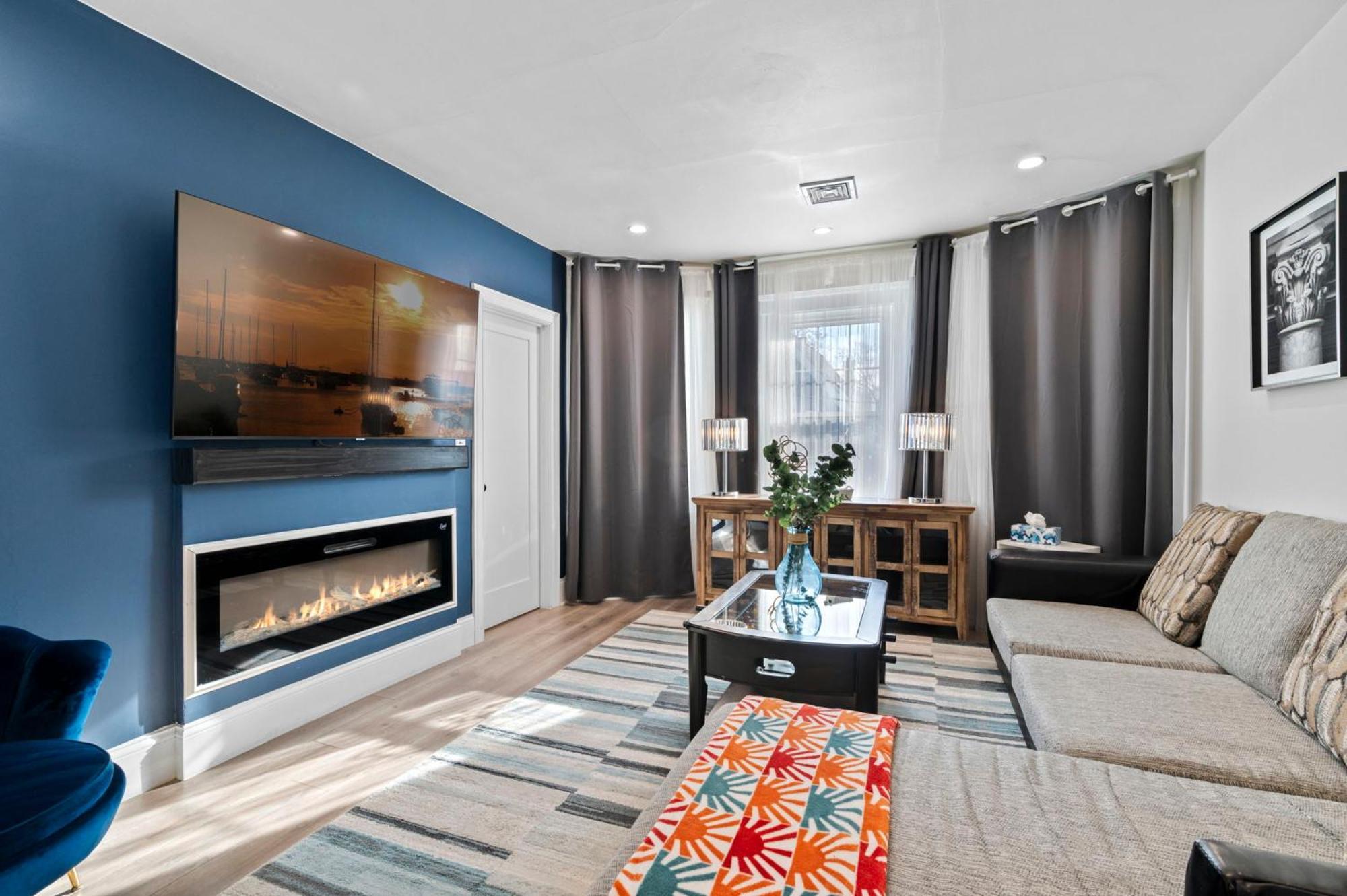 Roslindale Village Condos Бостон Экстерьер фото