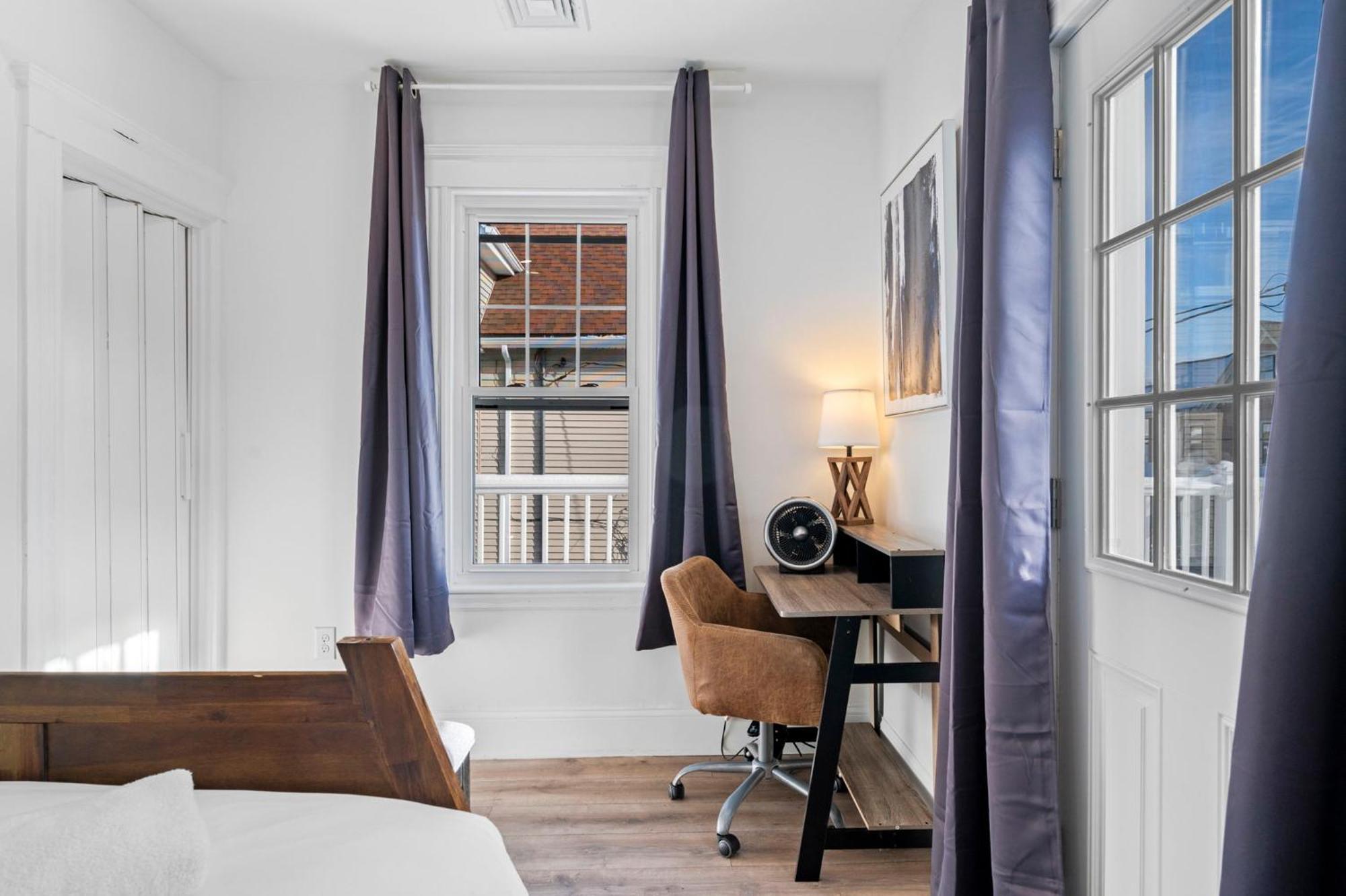 Roslindale Village Condos Бостон Экстерьер фото