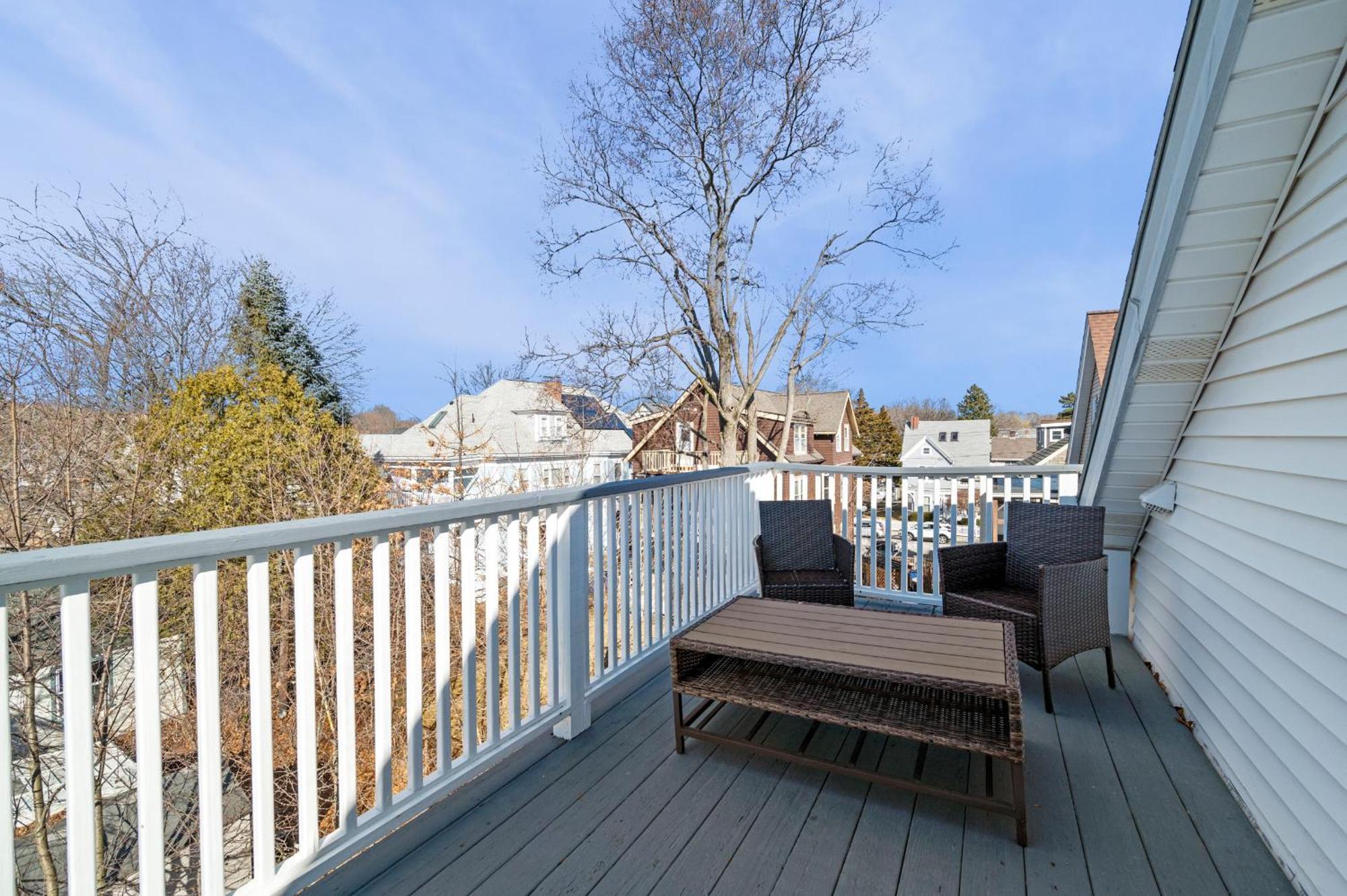 Roslindale Village Condos Бостон Экстерьер фото