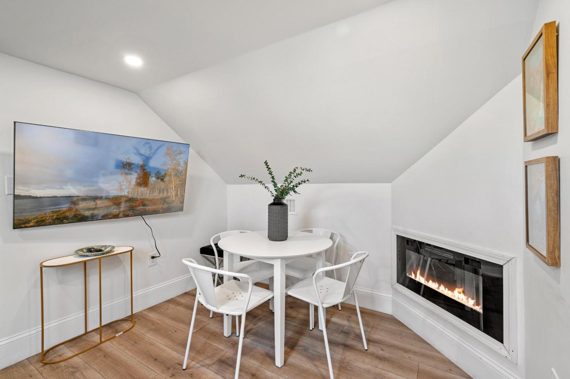 Roslindale Village Condos Бостон Экстерьер фото