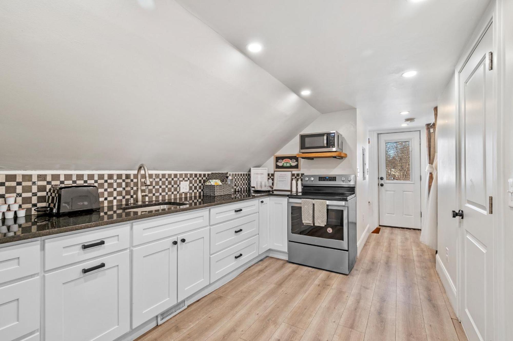 Roslindale Village Condos Бостон Экстерьер фото